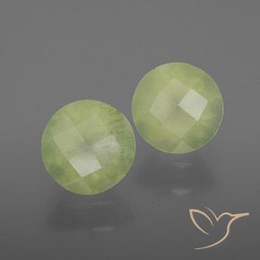 Achetez naturel 3,76ct vert préhnite gems, transparent, en provenance afrique du sud chez gemselect. en stock, livraison internationale!