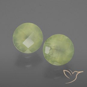Achetez naturel 3,76ct vert préhnite gems, transparent, en provenance afrique du sud chez gemselect. en stock, livraison internationale!