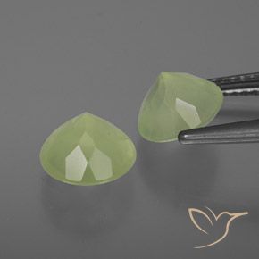 Achetez naturel 3,76ct vert préhnite gems, transparent, en provenance afrique du sud chez gemselect. en stock, livraison internationale!