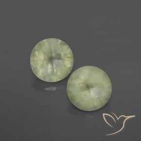 Shop natural 3.61ct Vert grisâtre Préhnite gems, Tour, from Afrique du Sud at GemSelect. In stock, global shipping!