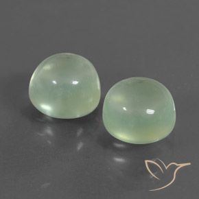 Shop natural 4.24ct Vert jaune léger Préhnite gems, Tour, from Afrique du Sud at GemSelect. In stock, global shipping!