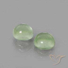 Shop natural 3.71ct Vert poire pâle Préhnite gems, Tour, from Afrique du Sud at GemSelect. In stock, global shipping!