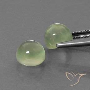Shop natural 5.49ct Vert clair Préhnite gems, Tour, from Afrique du Sud at GemSelect. In stock, global shipping!