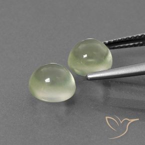 Shop natural 4.68ct Vert chaud Préhnite gems, Tour, from Afrique du Sud at GemSelect. In stock, global shipping!