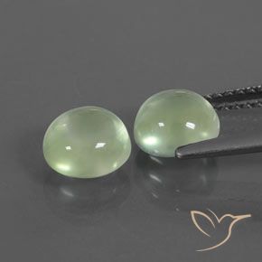Shop natural 2.63ct Vert jaunâtre léger Préhnite gems, Tour, from Afrique du Sud at GemSelect. In stock, global shipping!
