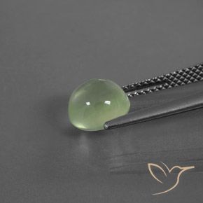 Préhnite Vert clair naturelle Tour, 2.51 ct, Transparent