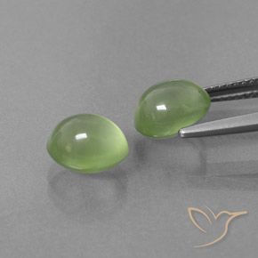 Shop natural 5.11ct Vert moyen Préhnite gems, ovale, from Afrique du Sud at GemSelect. In stock, global shipping!