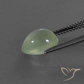 Préhnite Vert clair naturelle En forme de poire, 3.28 ct, Transparent