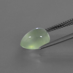 Prehnite Vert naturelle En forme de poire, 3.15 ct, Transparent