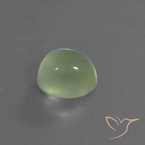 Préhnite Vert lime pâle naturelle ovale, 3.91 ct, Transparent