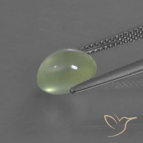 Préhnite Vert pâle naturelle ovale, 2.94 ct, Transparent