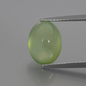 Préhnite vert naturelle transparent, 3,82 ct, transparent / translucide