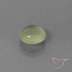 Préhnite Vert poire pâle naturelle ovale, 2.23 ct, Transparent / Translucide