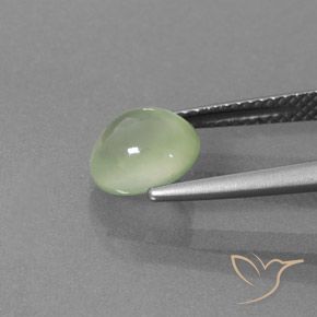 Préhnite Vert pâle naturelle ovale, 2.14 ct, Transparent / Translucide