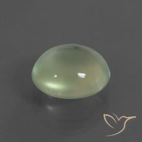 Préhnite Vert clair naturelle ovale, 2.15 ct, Transparent