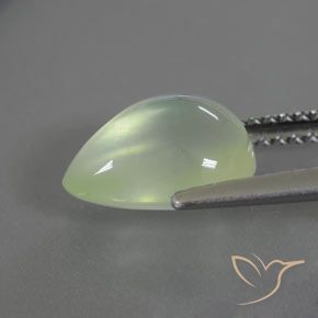 Préhnite Vert pâle naturelle En forme de poire, 2.77 ct, Transparent / Translucide