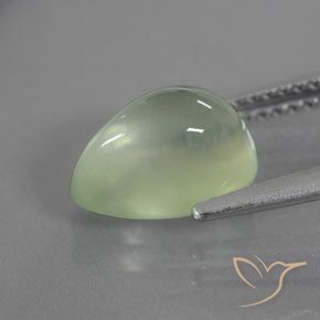 Préhnite Vert clair naturelle En forme de poire, 2.95 ct, Transparent / Translucide