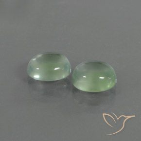 Shop natural 3.82ct Vert chaud Préhnite gems, ovale, from Afrique du Sud at GemSelect. In stock, global shipping!