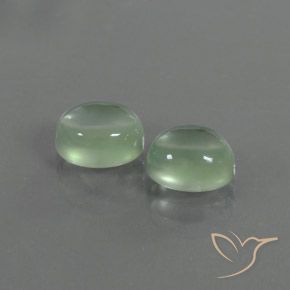 Shop natural 4.03ct Vert clair Préhnite gems, ovale, from Afrique du Sud at GemSelect. In stock, global shipping!