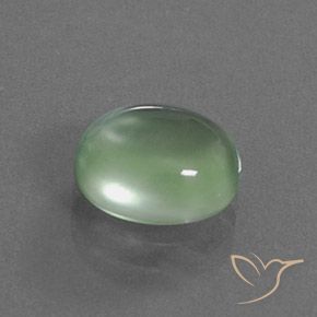 Préhnite Vert poire léger naturelle ovale, 3.17 ct, Transparent