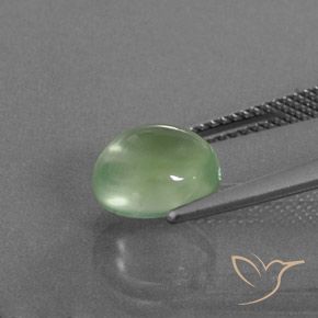 Préhnite Vert jaune léger naturelle ovale, 3.19 ct, Transparent