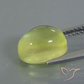 Préhnite Jaune clair naturelle ovale, 3.64 ct, Transparent / Translucide