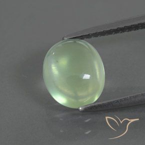 1.82ct Naturel Vert jaune léger Préhnite, ovale, Transparent