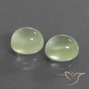 Shop natural 5.78ct Vert poire pâle Préhnite gems, ovale, from Afrique du Sud at GemSelect. In stock, global shipping!