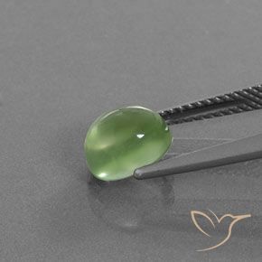 Préhnite Vert jaunâtre naturelle ovale, 2.05 ct, Transparent / Translucide