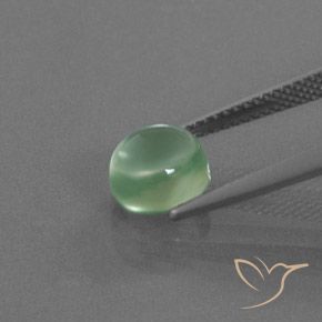 Préhnite Menthe légère naturelle ovale, 2.40 ct, Transparent