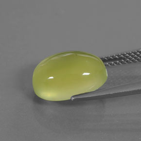 Préhnite vert naturelle transparent, 4,26 ct, transparent / translucide