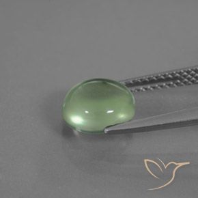Préhnite Vert jaunâtre naturelle ovale, 1.93 ct, Transparent