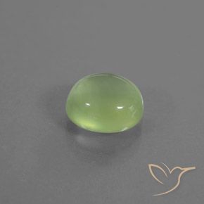 Préhnite Vert poire pâle naturelle ovale, 2.43 ct, Transparent / Translucide