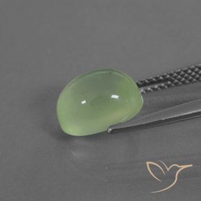 Préhnite Vert moyen naturelle ovale, 3.39 ct, Transparent