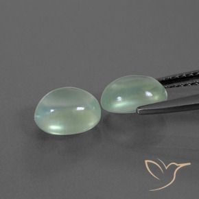 Shop natural 2.74ct Vert poire léger Préhnite gems, ovale, from Afrique du Sud at GemSelect. In stock, global shipping!