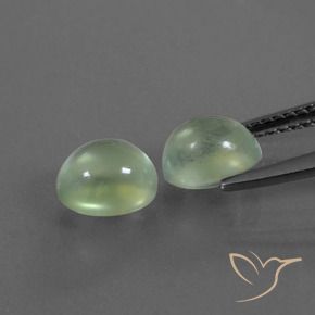 Shop natural 2.91ct Vert lime pâle Préhnite gems, ovale, from Afrique du Sud at GemSelect. In stock, global shipping!
