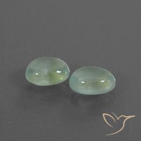 Shop natural 2.09ct Vert très clair Préhnite gems, ovale, from Afrique du Sud at GemSelect. In stock, global shipping!