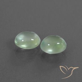 Shop natural 2.65ct Vert jaunâtre pâle Préhnite gems, ovale, from Afrique du Sud at GemSelect. In stock, global shipping!