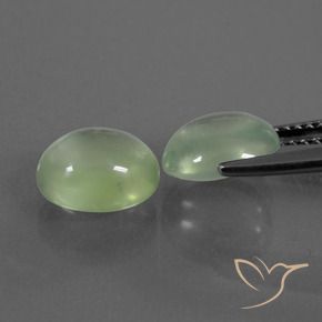 Shop natural 4.39ct Vert poire pâle Préhnite gems, ovale, from Afrique du Sud at GemSelect. In stock, global shipping!