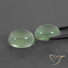 Shop natural 4.86ct Vert poire léger Préhnite gems, ovale, from Afrique du Sud at GemSelect. In stock, global shipping!