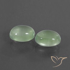 Shop natural 3.62ct Vert poire léger Préhnite gems, ovale, from Afrique du Sud at GemSelect. In stock, global shipping!