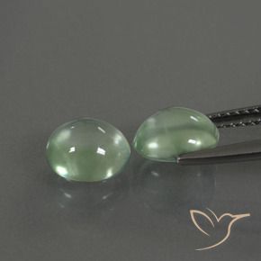 Shop natural 3.18ct Vert jaune léger Préhnite gems, ovale, from Afrique du Sud at GemSelect. In stock, global shipping!