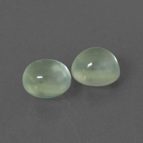 Achetez naturel 3,64ct vert préhnite gems, coupe ovale, en provenance afrique du sud chez gemselect. en stock, livraison internationale!
