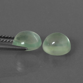 Achetez naturel 3,64ct vert préhnite gems, coupe ovale, en provenance afrique du sud chez gemselect. en stock, livraison internationale!