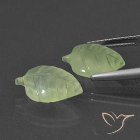 Shop natural 8.94ct Vert jaunâtre Préhnite gems, Fantaisie, from Afrique du Sud at GemSelect. In stock, global shipping!