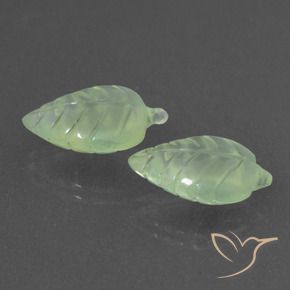 Shop natural 11.85ct Vert poire pâle Préhnite gems, Fantaisie, from Afrique du Sud at GemSelect. In stock, global shipping!