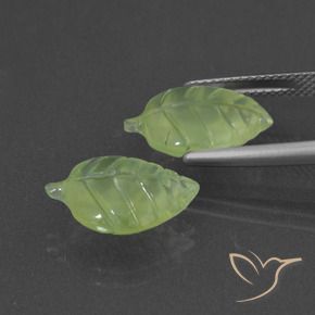Shop natural 10.14ct Vert jaunâtre Préhnite gems, Fantaisie, from Afrique du Sud at GemSelect. In stock, global shipping!