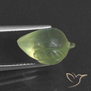 Préhnite Vert moyen naturelle Fantaisie, 6.02 ct, Translucide