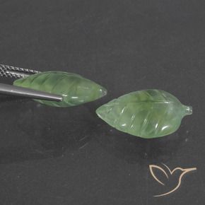 Shop natural 11.57ct Vert moyen Préhnite gems, Fantaisie, from Afrique du Sud at GemSelect. In stock, global shipping!