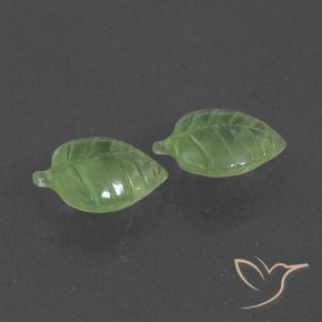 Shop natural 7.88ct Vert moyen Préhnite gems, Fantaisie, from Afrique du Sud at GemSelect. In stock, global shipping!
